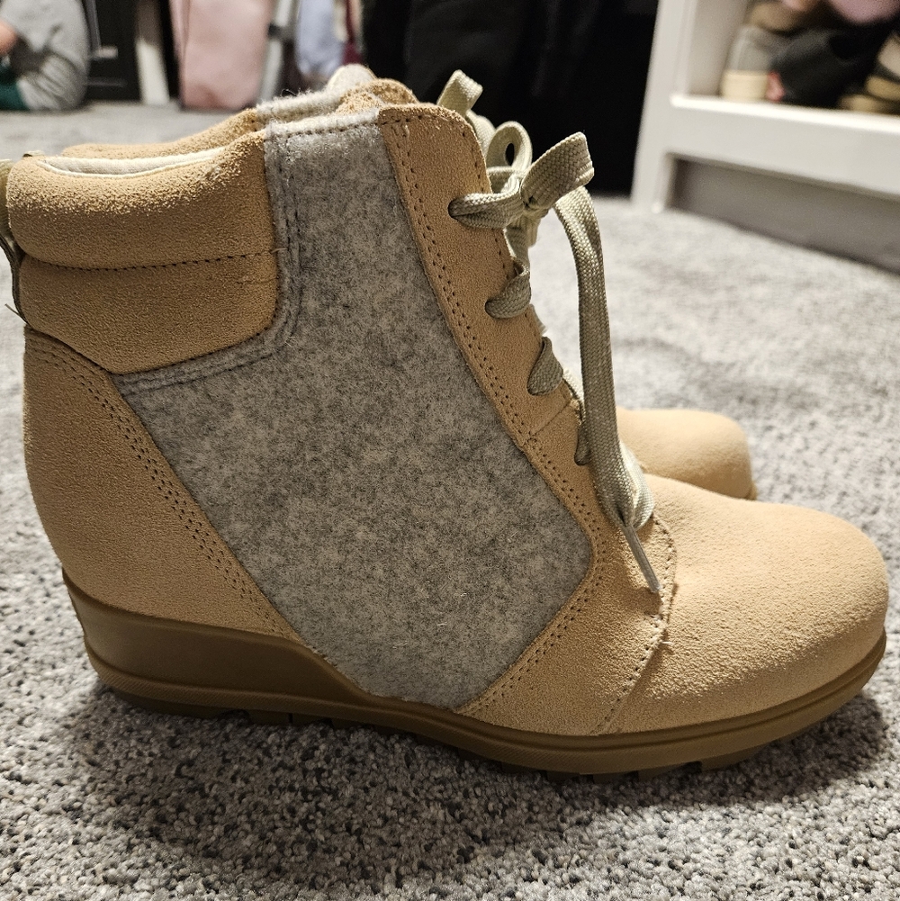 Sorel Evie Ankle Boots Women's Size 8